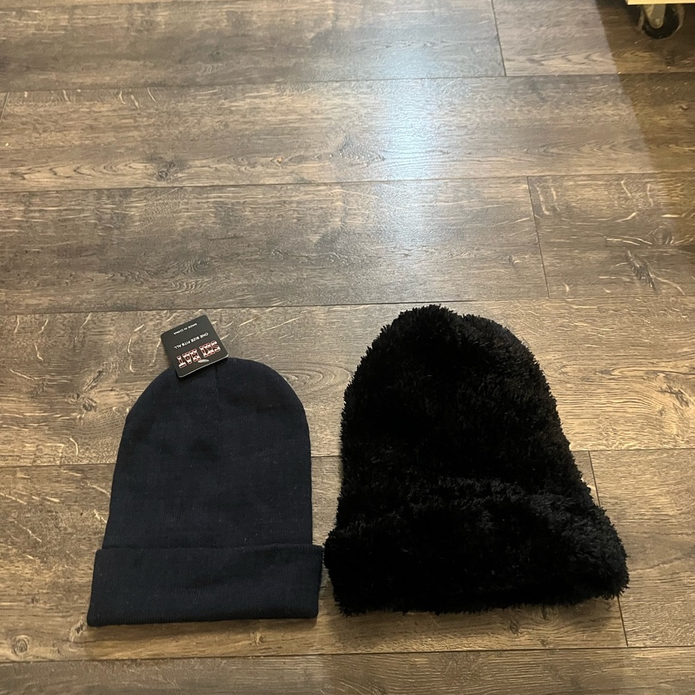 Lot of 2 Beanies NEW‎